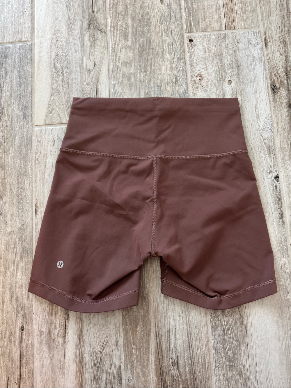 Lululemon Wunder Train High-Rise Short 6"
Dark Oxide Size 8 NWOT - Picture 6 of 13